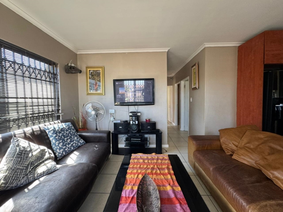 3 Bedroom Property for Sale in Hagley Western Cape